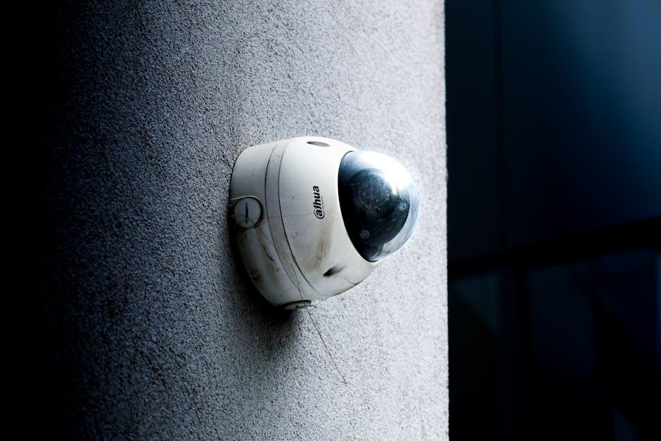 Surveiller sa Maison Secondaire à Distance : Guide Pratique